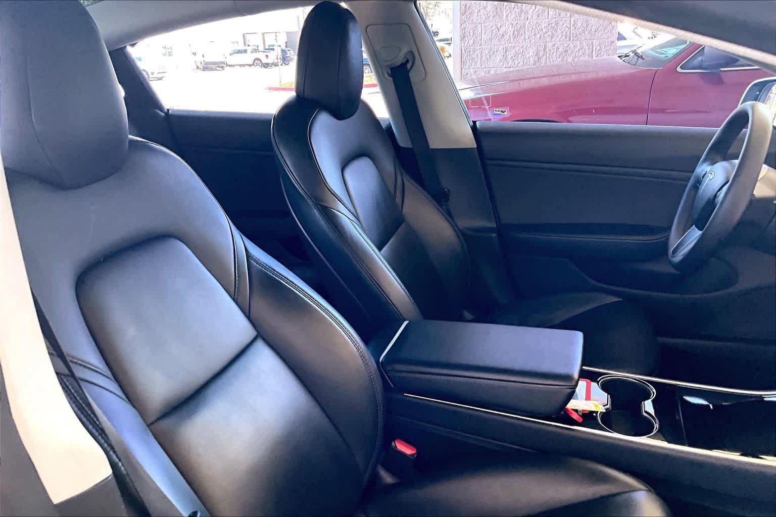 Used 2019 Tesla Model 3 Standard Range RWD image 8