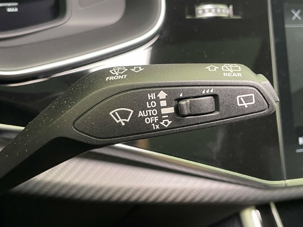 New 2026 Audi SQ8 Prestige AWD/4WD image 43