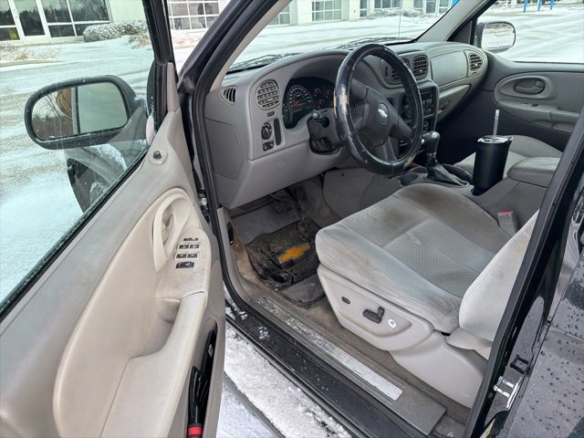 Used 2008 Chevrolet TrailBlazer LS image 3
