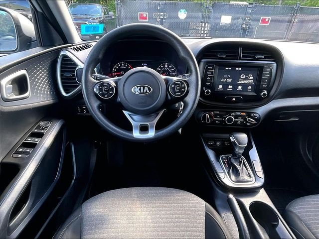 Used 2020 Kia Soul S FWD image 5
