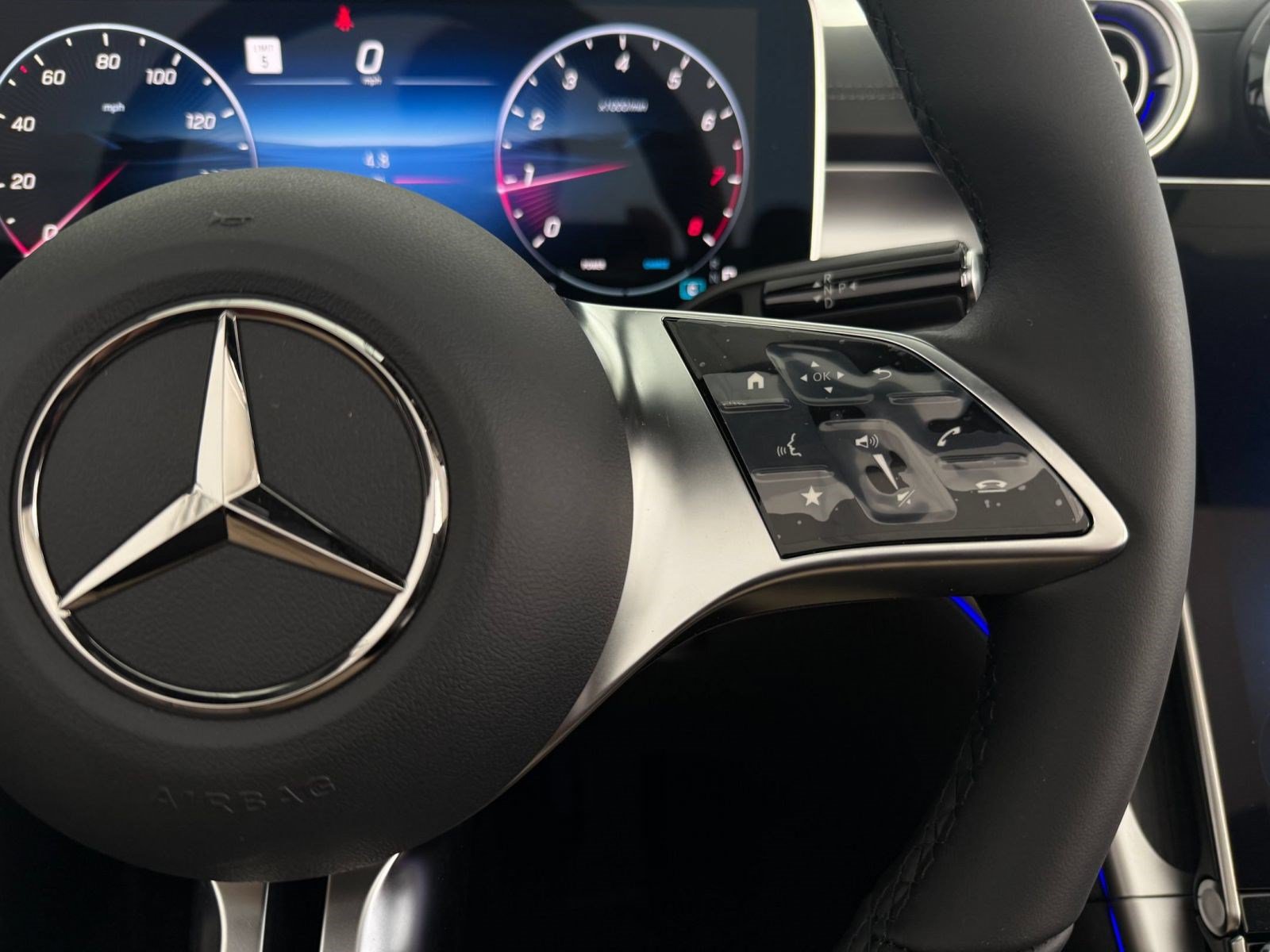 New 2027 Mercedes-Benz CLE 300 4MATIC Cabriolet image 14