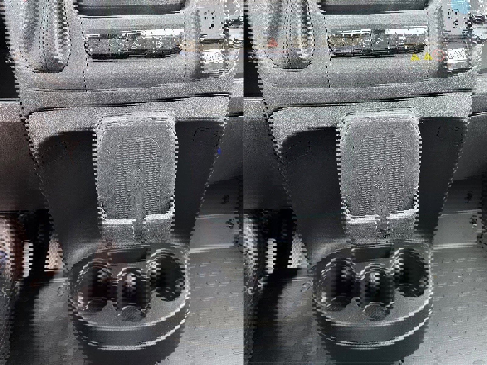 New 2025 RAM ProMaster 2500 w/ Premium Convenience Group image 19