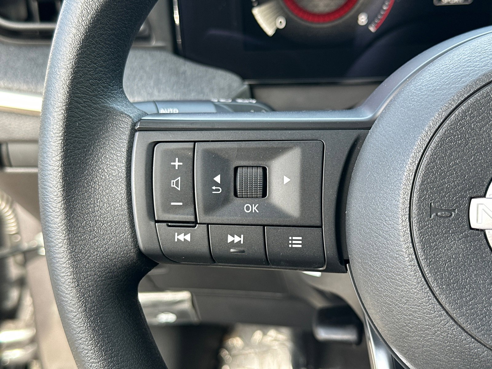 New 2026 Nissan Kicks SV w/ SV Premium Package image 25