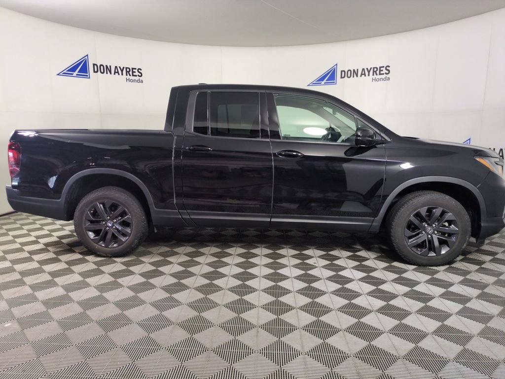 Used 2023 Honda Ridgeline Sport image 6
