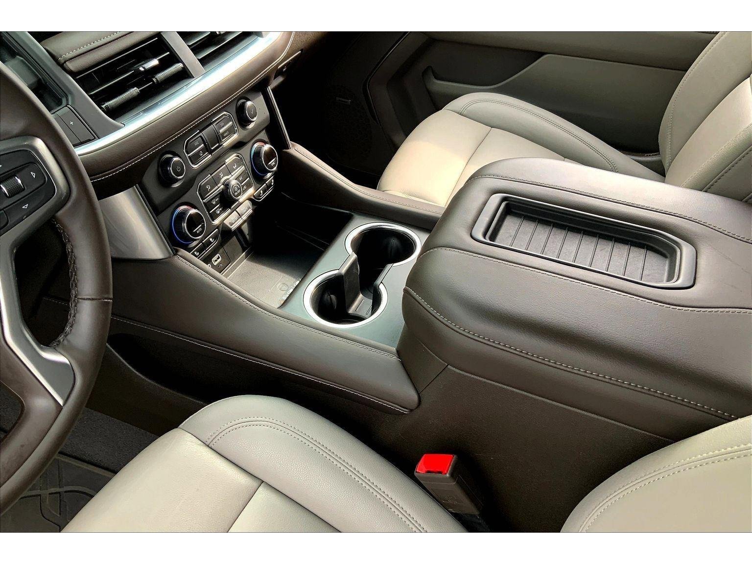 Used 2024 Chevrolet Tahoe LT w/ LT Signature Package image 15