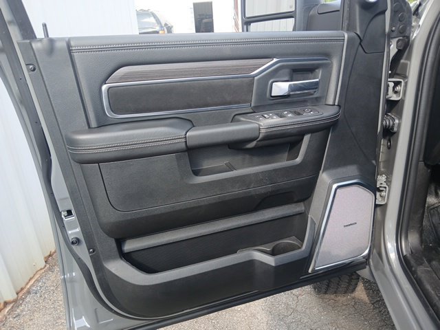 New 2026 RAM 4500 4x4 Crew Cab DRW w/ Laramie Trim Package image 46
