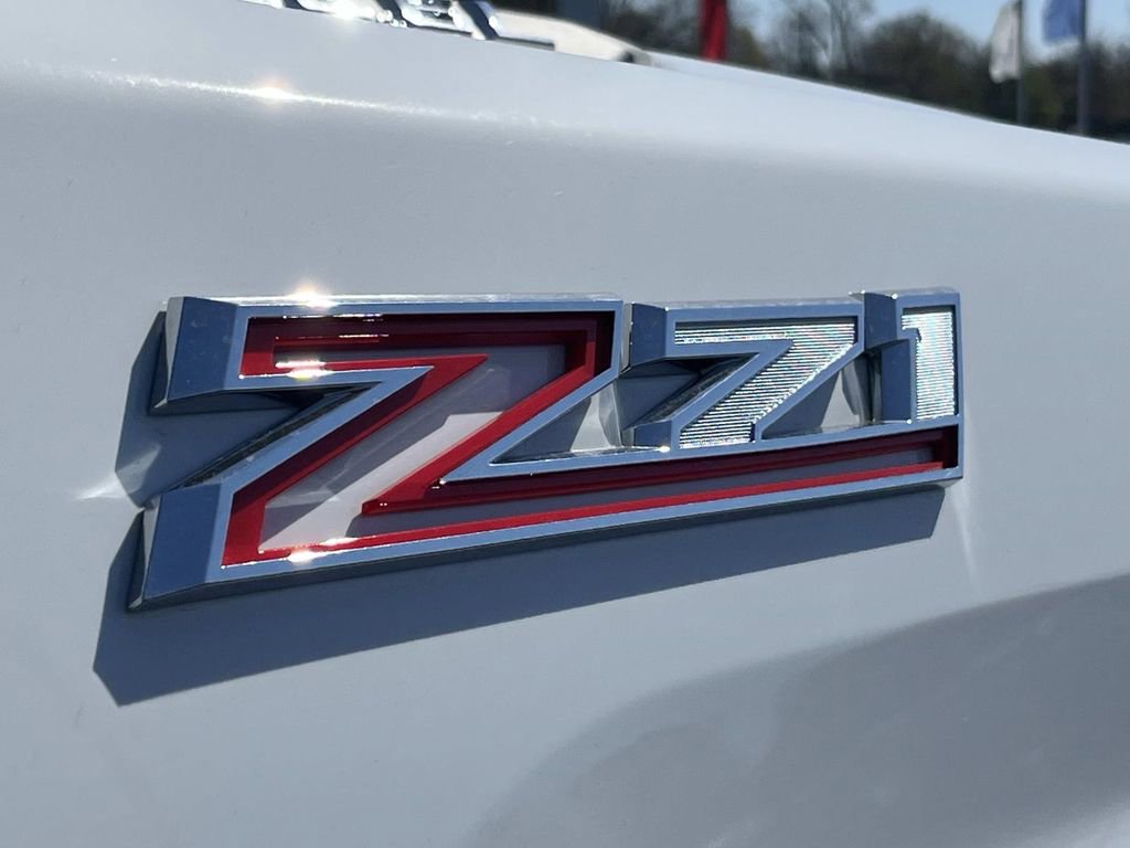 Certified 2025 Chevrolet Silverado 2500 Custom w/ Custom Value Package image 10