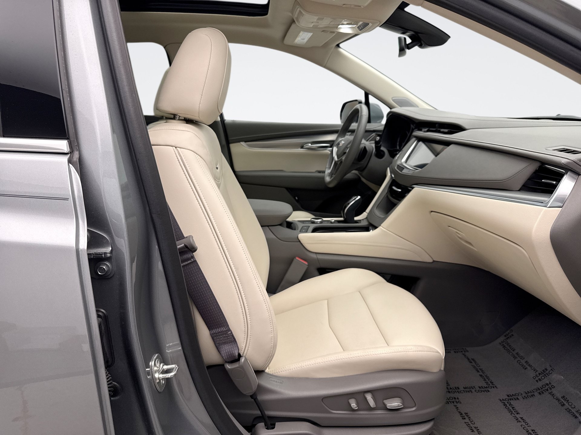 Used 2024 Cadillac XT5 Premium Luxury FWD image 18