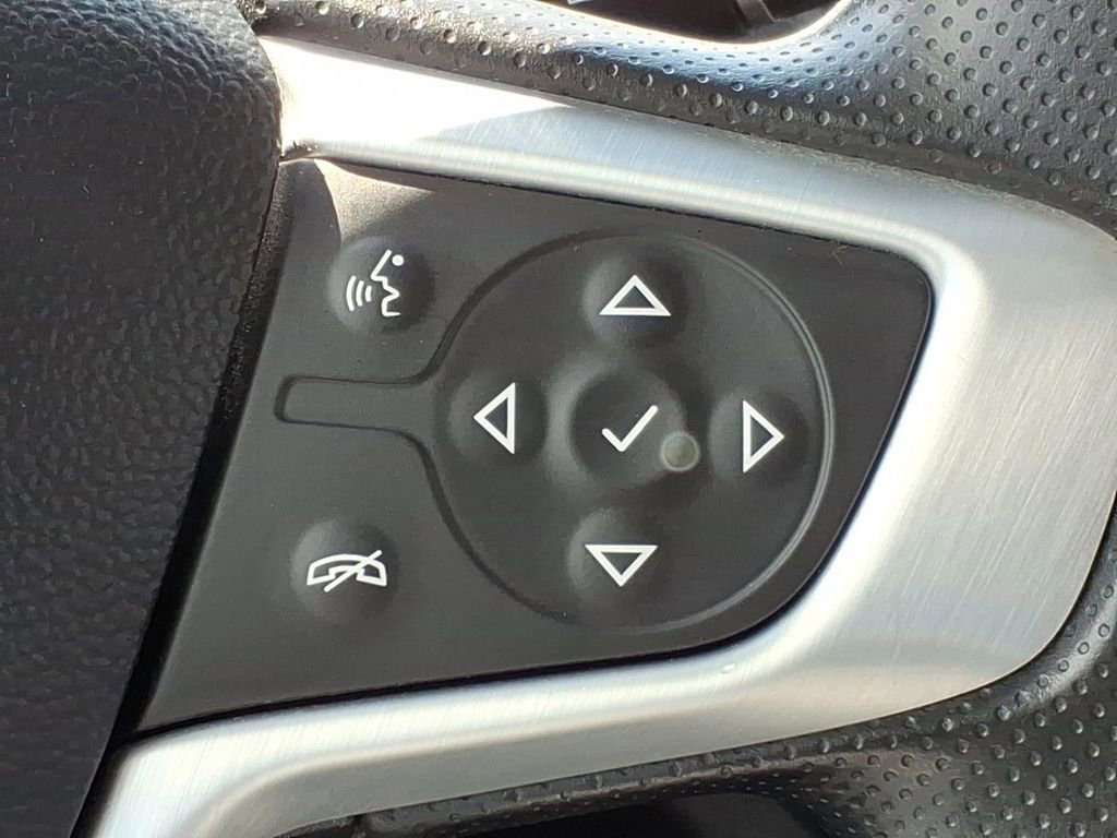 Used 2021 GMC Acadia SLE w/ Driver Convenience Package FWD image 26