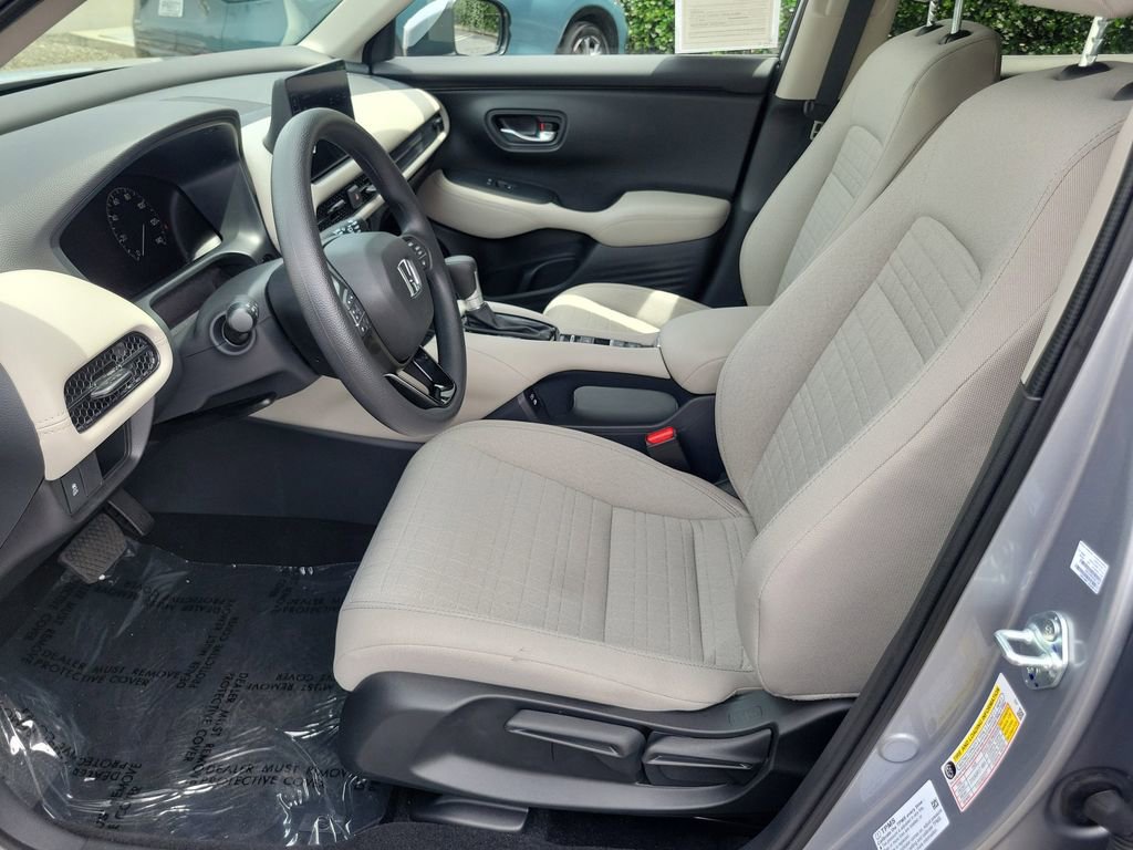 Certified 2026 Honda HR-V LX image 17