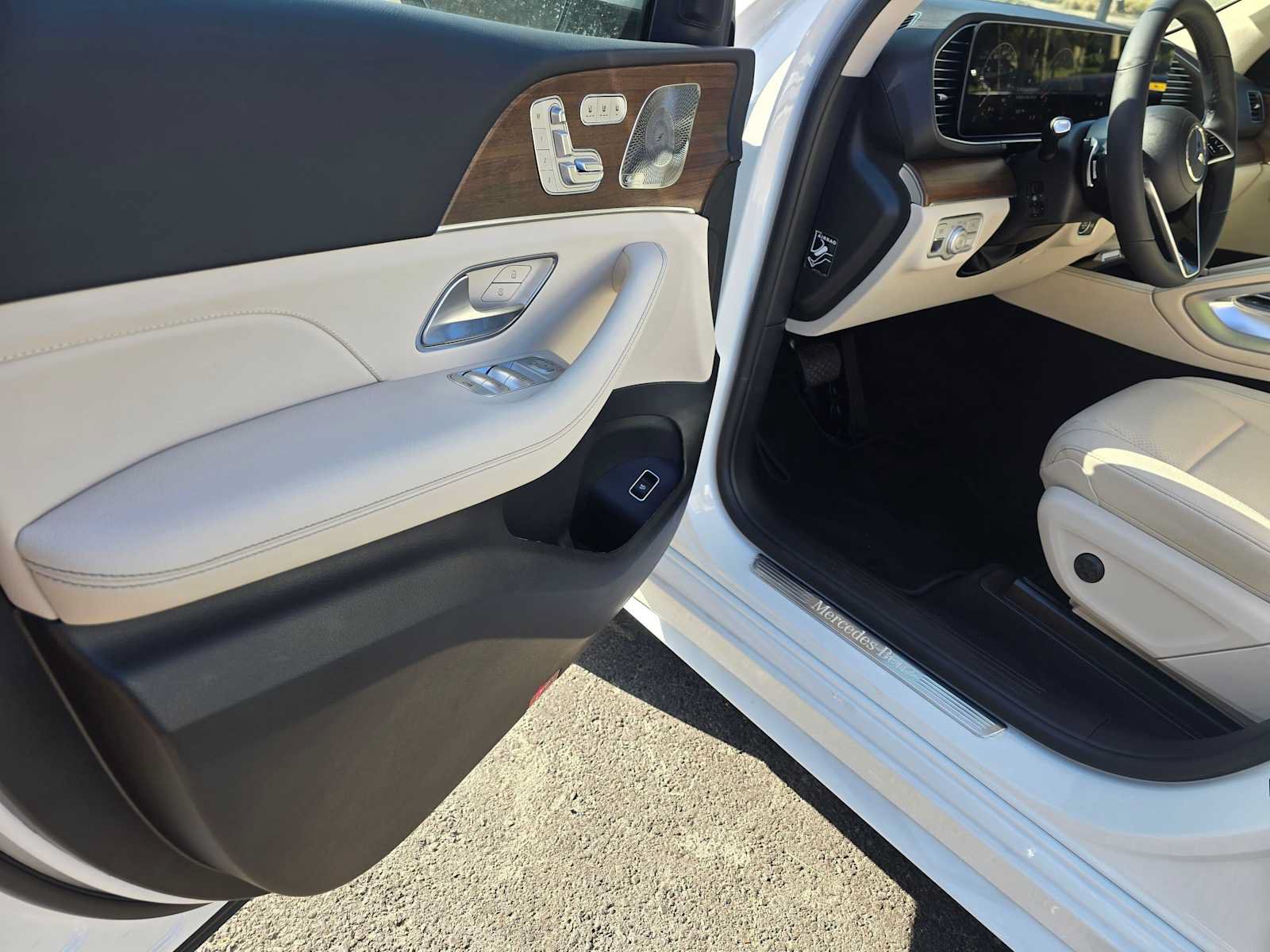 New 2026 Mercedes-Benz GLE 450 4MATIC image 23