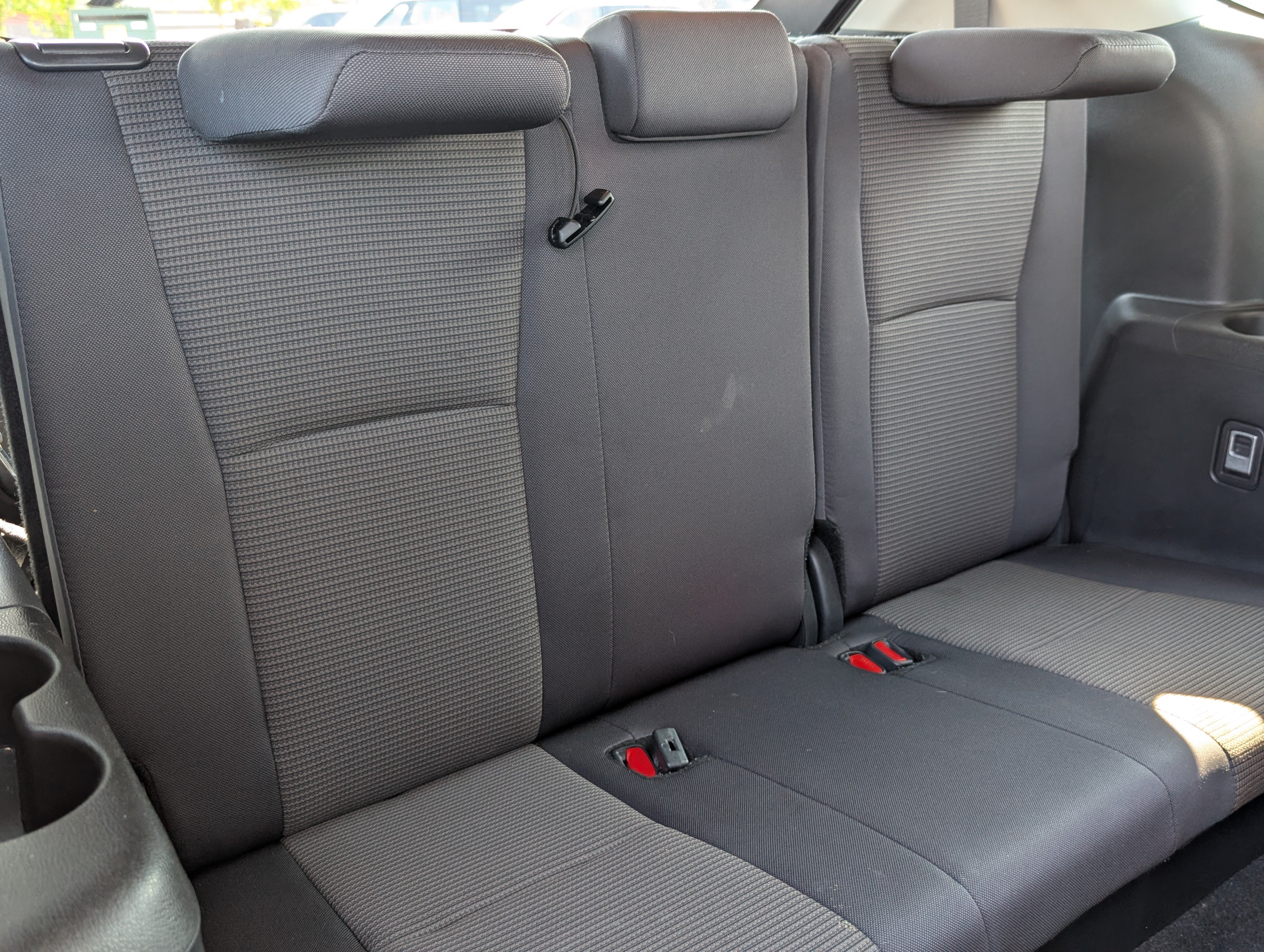 Used 2025 Toyota Highlander LE AWD/4WD image 13