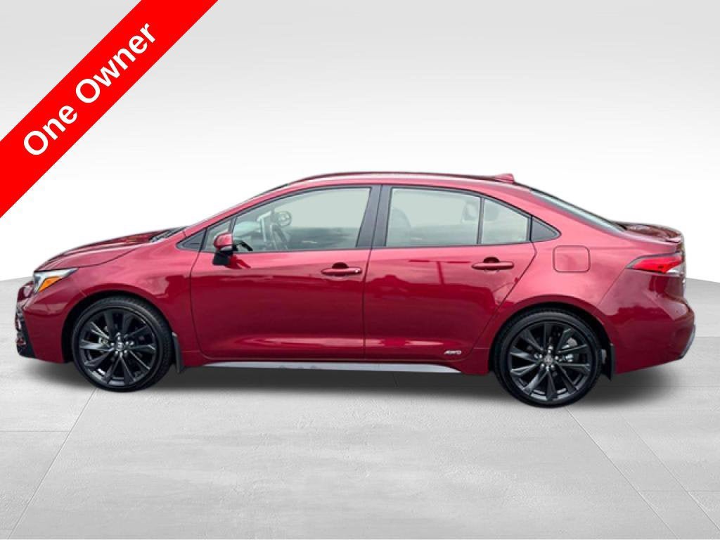 Certified 2026 Toyota Corolla SE w/ SE Premium Package AWD/4WD image 2
