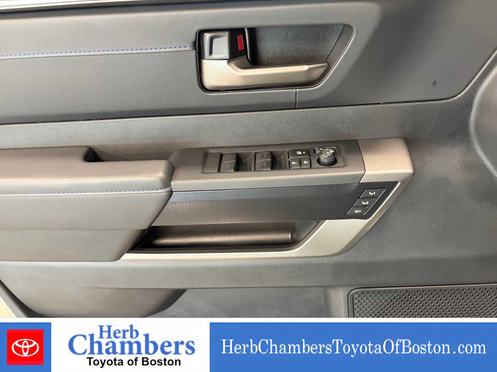 New 2026 Toyota Tundra Platinum AWD/4WD image 15