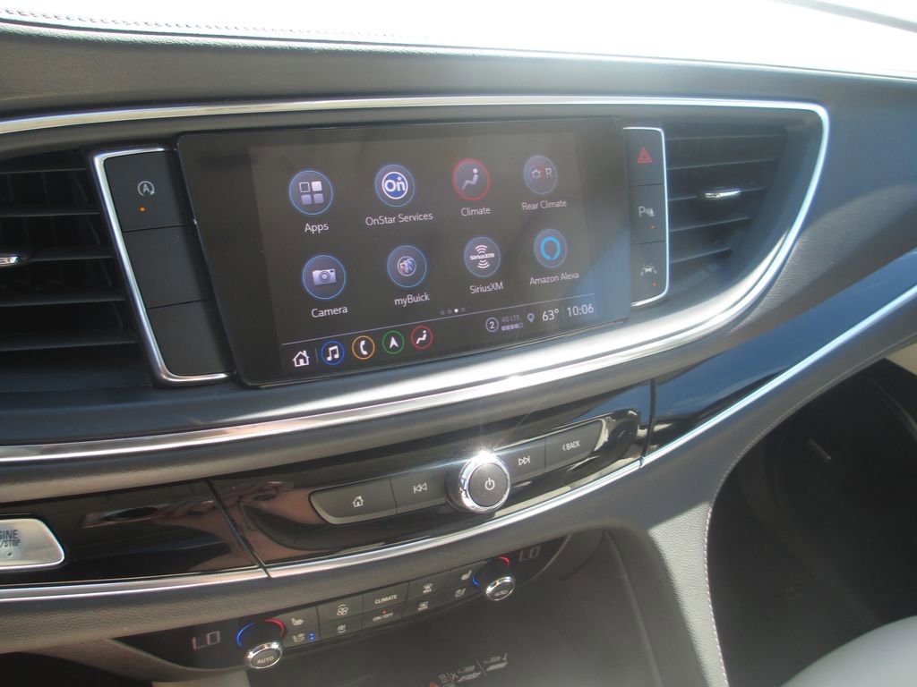 Used 2024 Buick Enclave Avenir FWD image 32