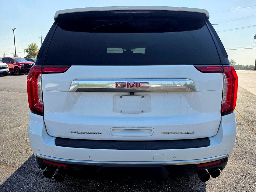 Used 2021 GMC Yukon Denali AWD/4WD image 5