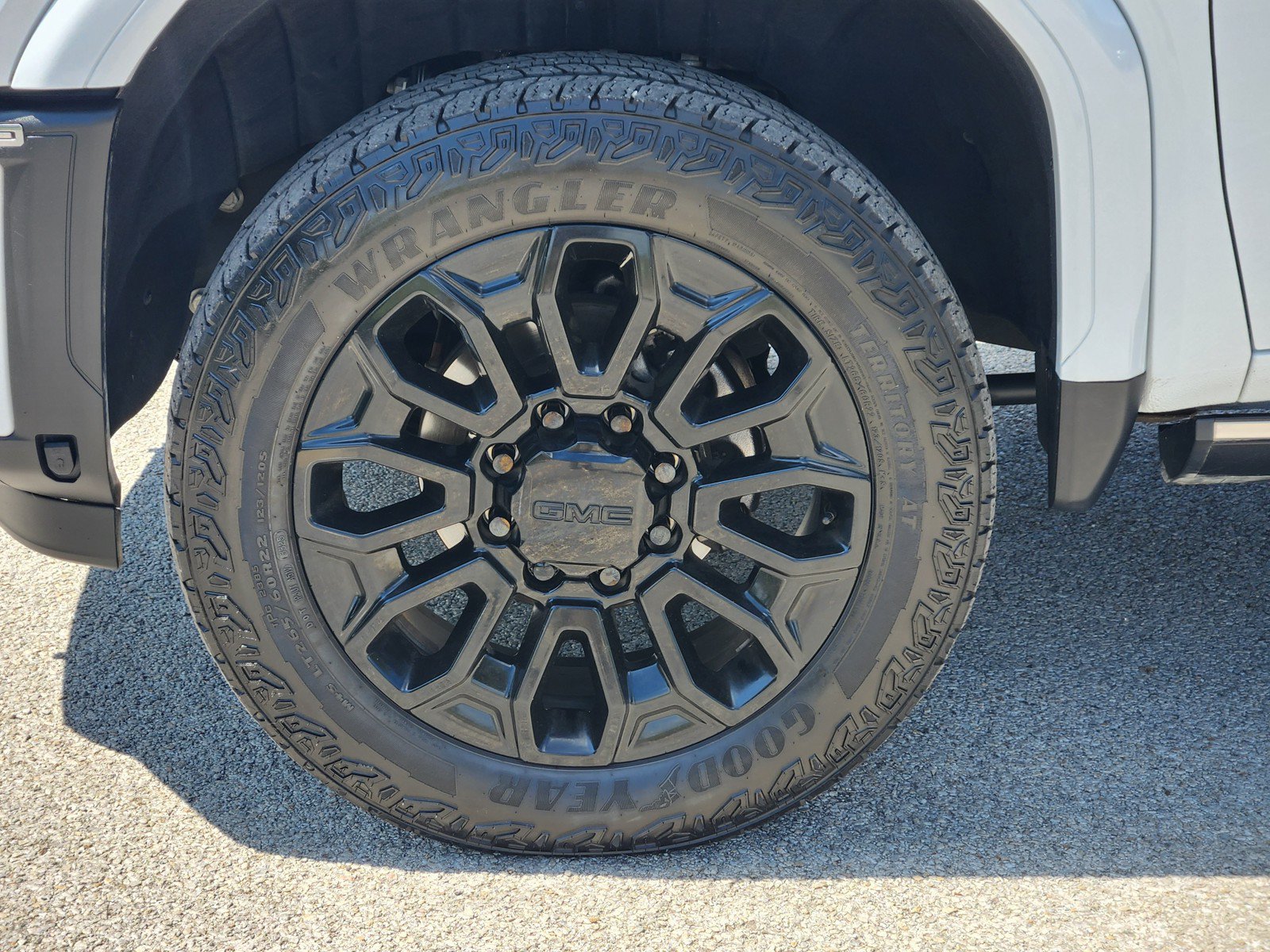 Used 2026 GMC Sierra 2500 Denali Ultimate AWD/4WD image 31