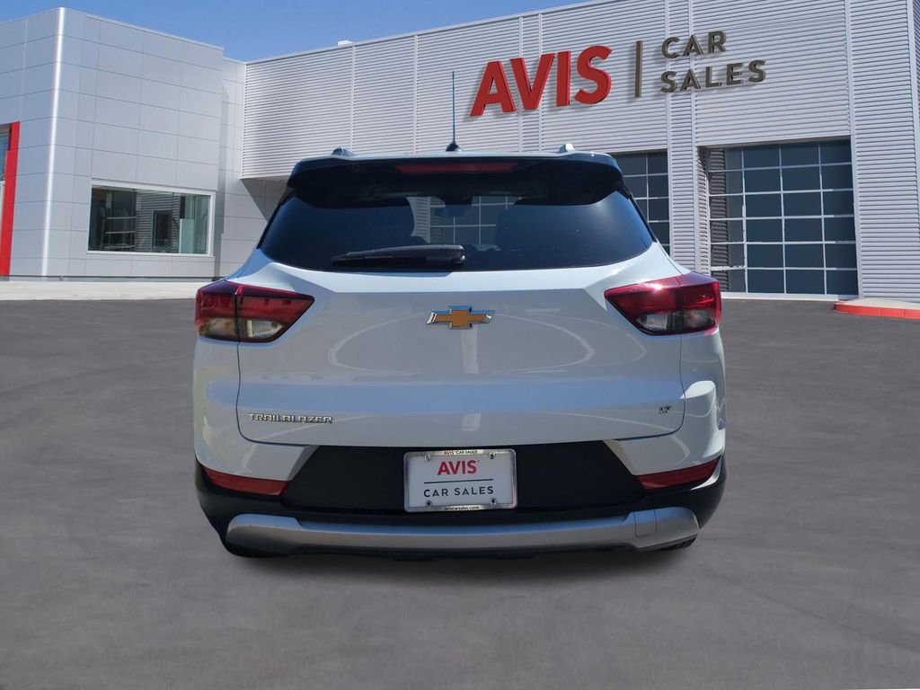 Used 2025 Chevrolet TrailBlazer LT image 7