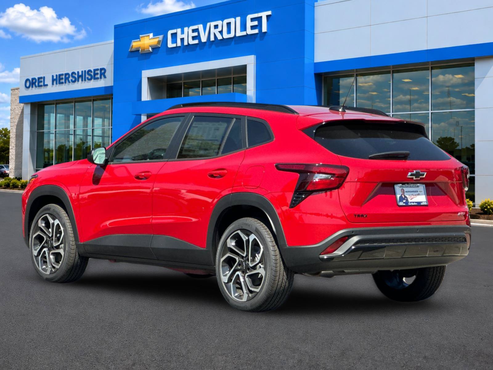 New 2026 Chevrolet Trax RS w/ Driver Confidence Package FWD image 6