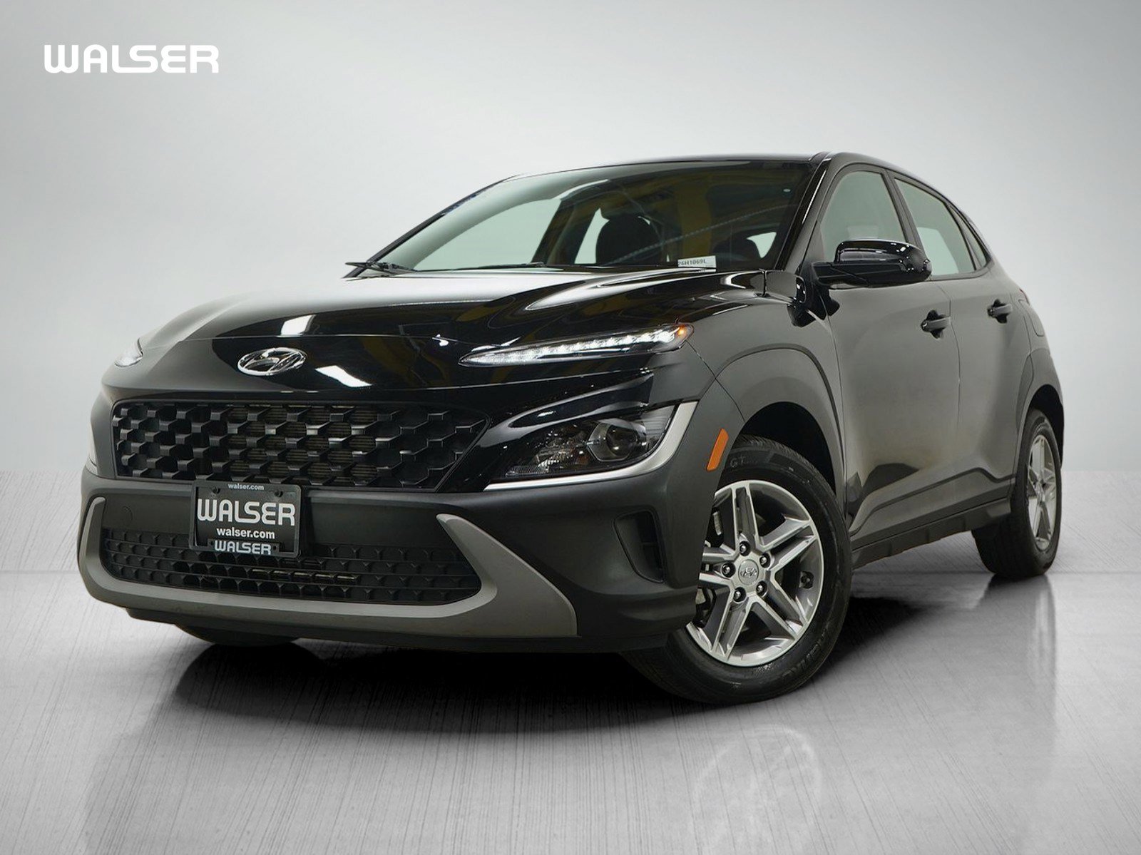 Used 2023 Hyundai Kona SE video 1