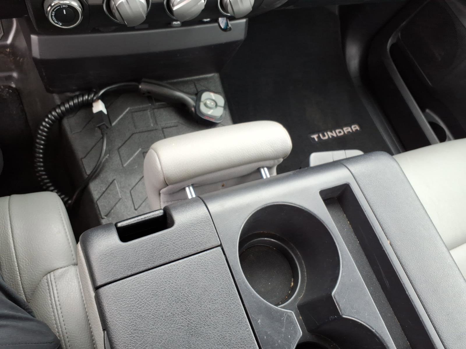 Used 2016 Toyota Tundra SR image 17