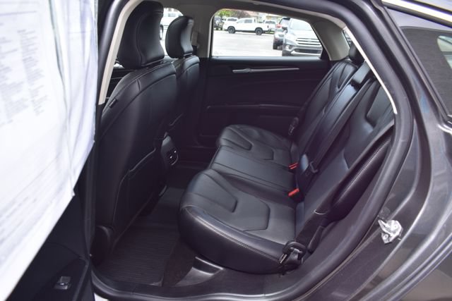Used 2019 Ford Fusion Energi Titanium FWD image 36