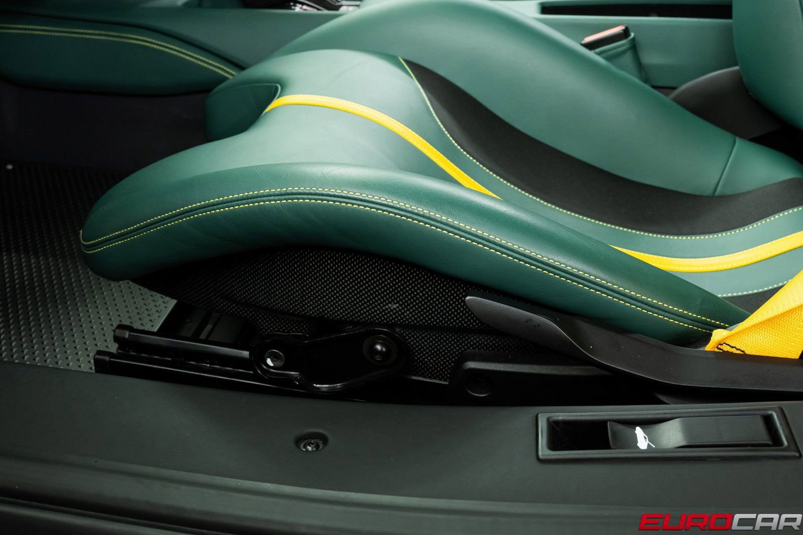 Used 2020 Ferrari 488 Pista Coupe image 51