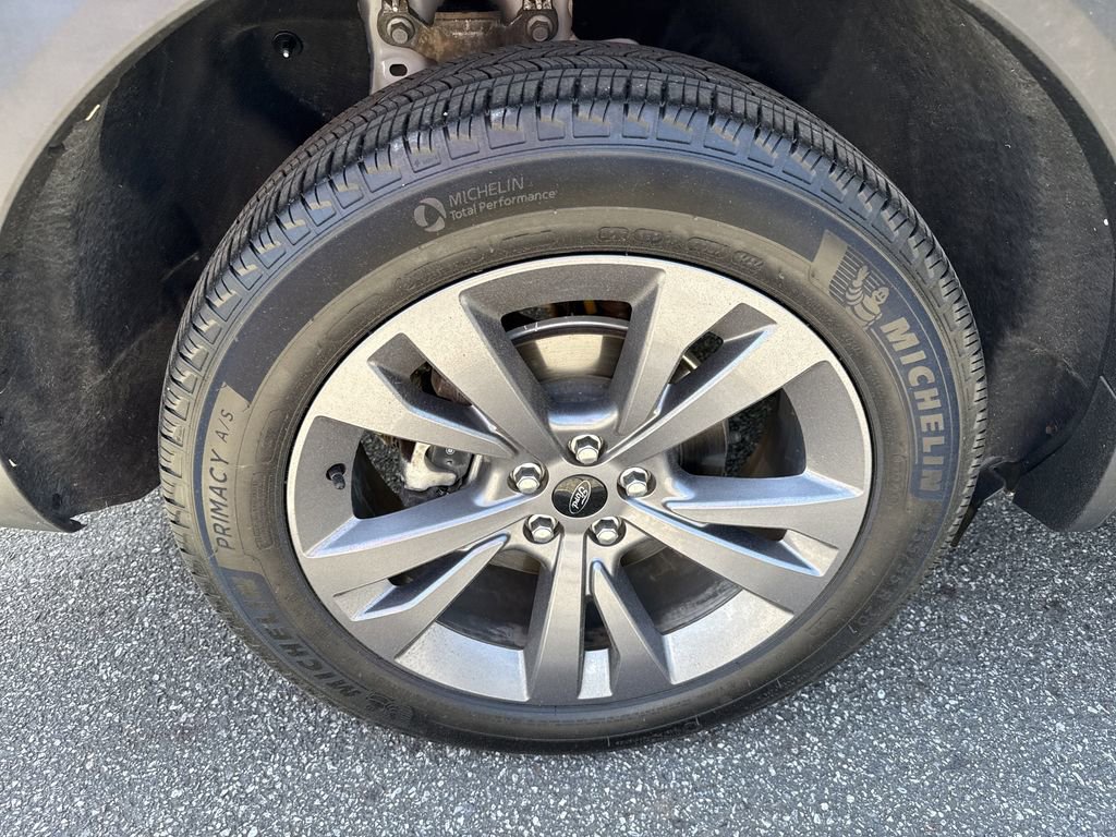 Used 2025 Ford Explorer Active w/ Active Comfort Package AWD/4WD image 23