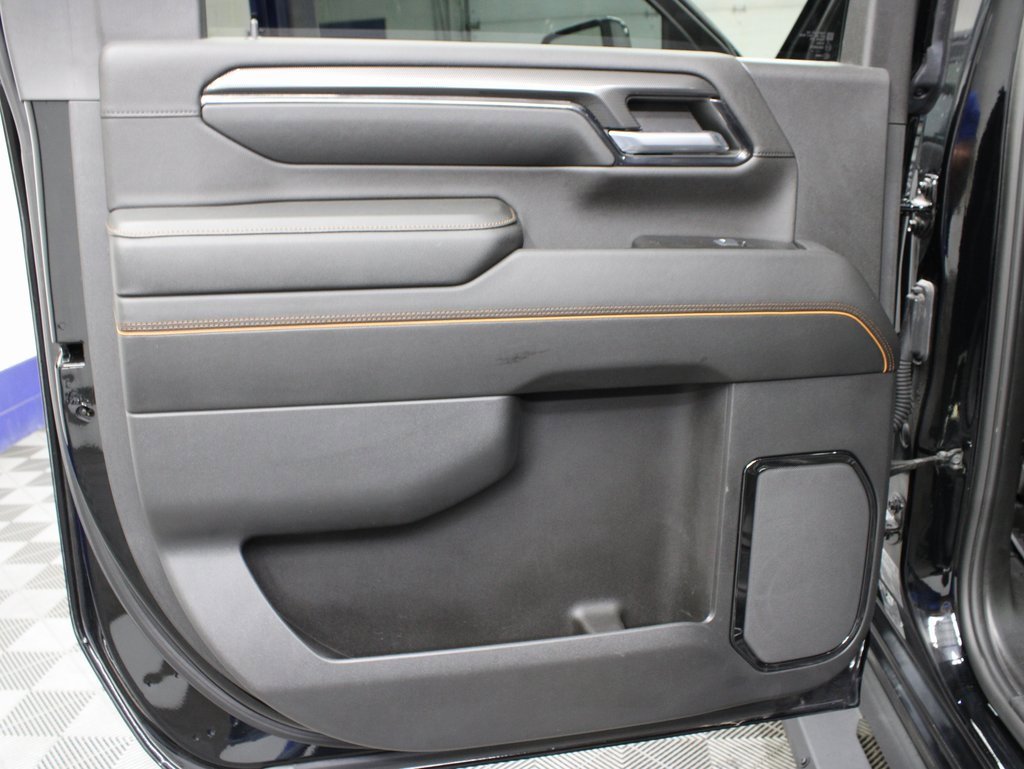 Used 2024 GMC Sierra 2500 AT4 image 72