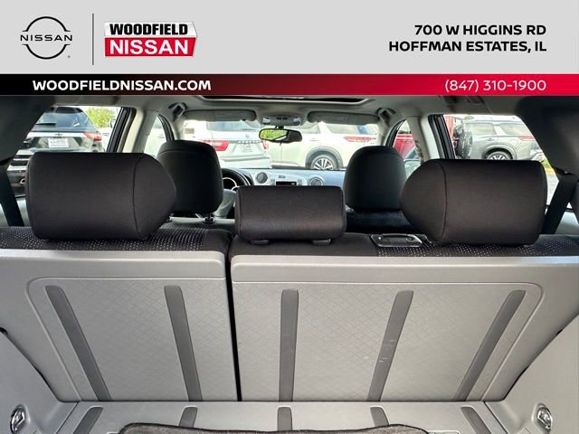 Used 2009 Pontiac Vibe w/ Sun And Sound Package FWD image 20