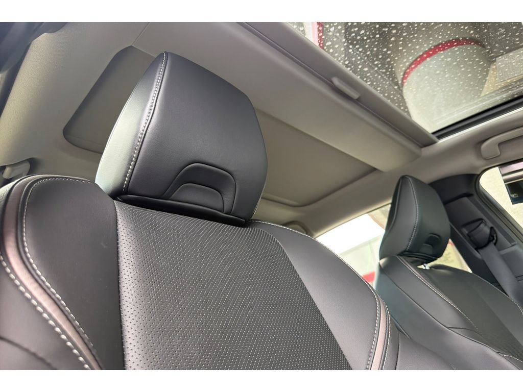New 2027 Toyota Prius XLE AWD/4WD image 17