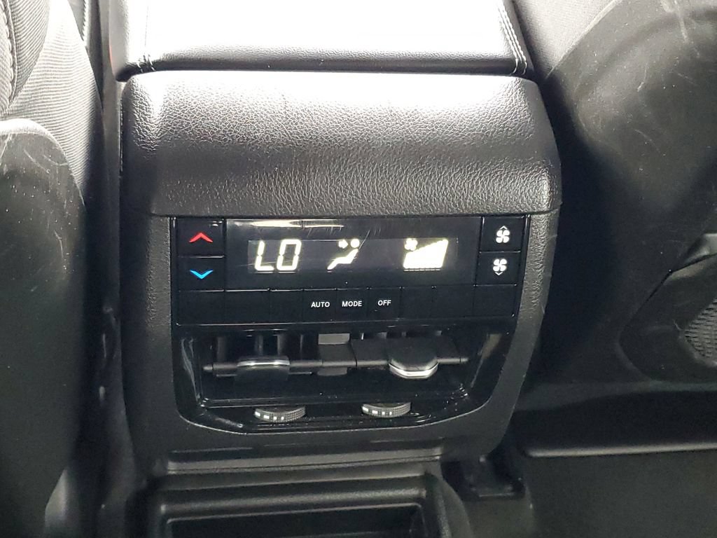 Used 2023 Jeep Grand Cherokee L Laredo AWD/4WD image 25