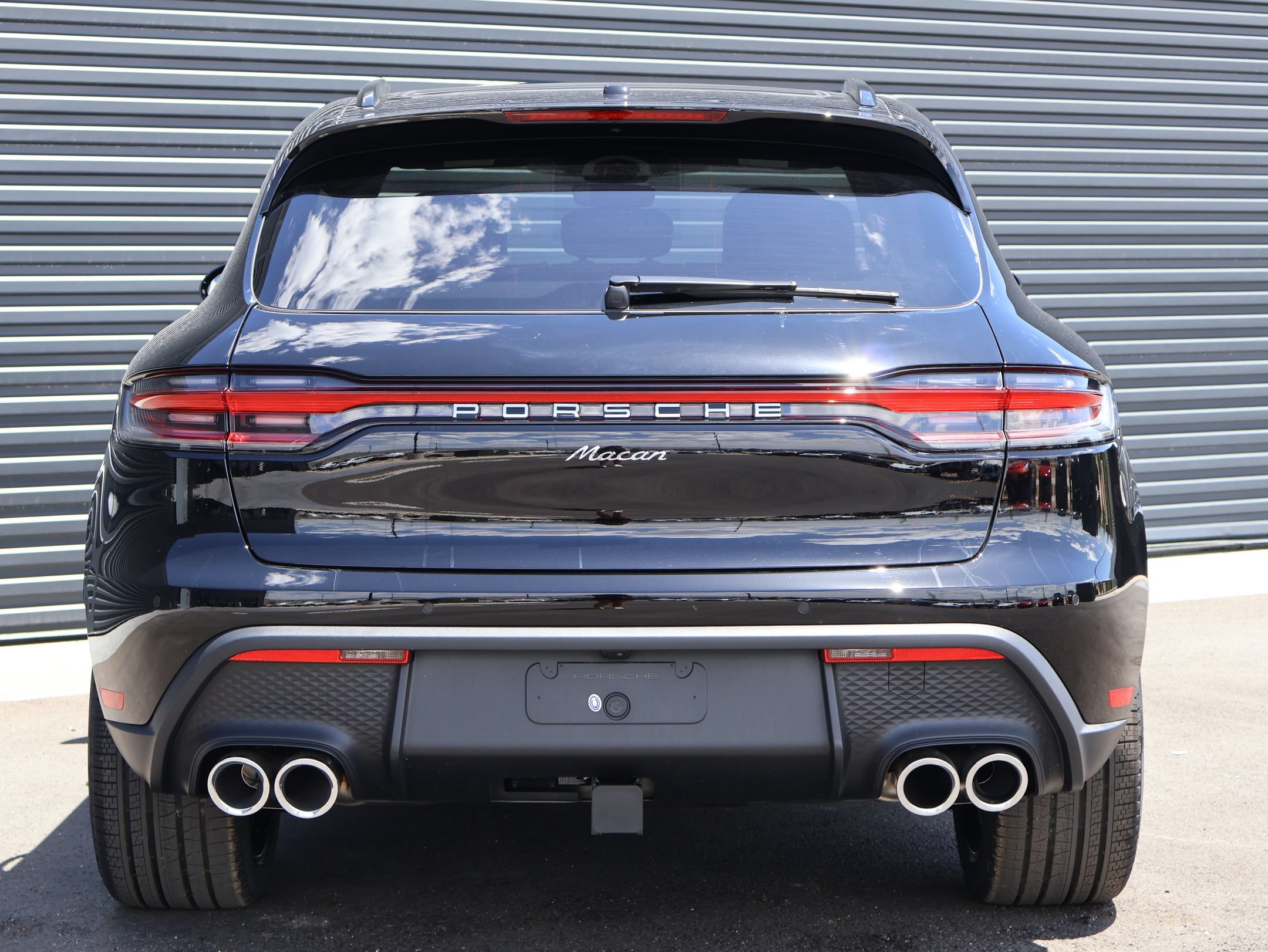 New 2026 Porsche Macan AWD/4WD image 10