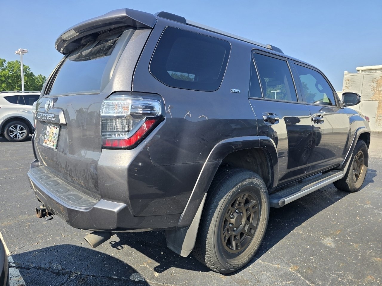 Used 2023 Toyota 4Runner SR5 AWD/4WD image 7