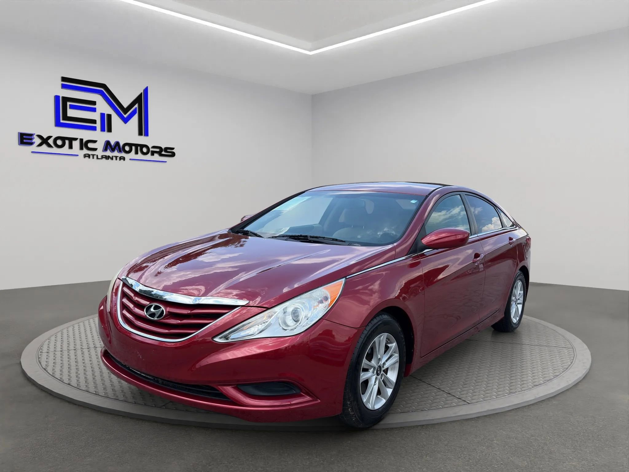 Used 2012 Hyundai Sonata GLS w/ Popular Equipment Pkg FWD image 1