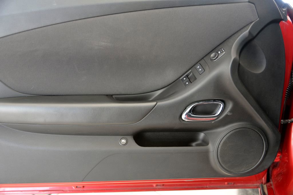 Used 2014 Chevrolet Camaro SS w/ RS Package image 14