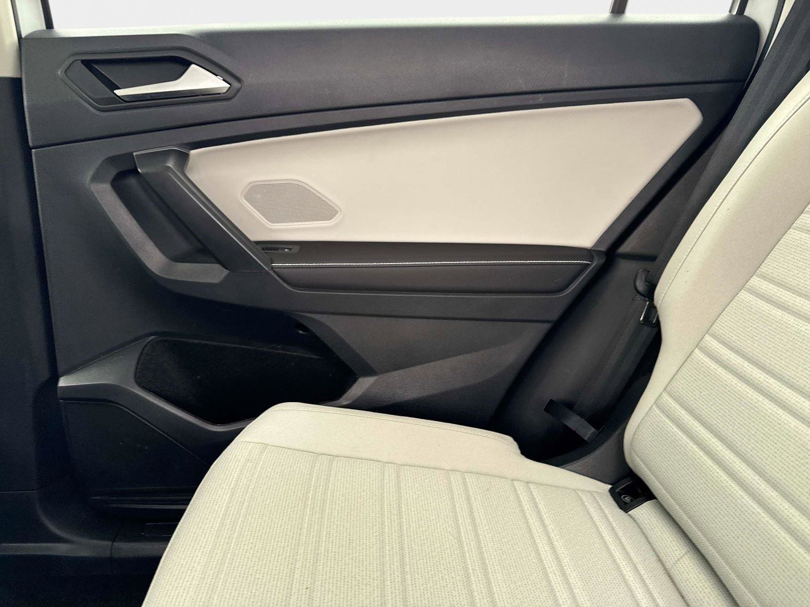 Used 2024 Volkswagen Tiguan S image 15