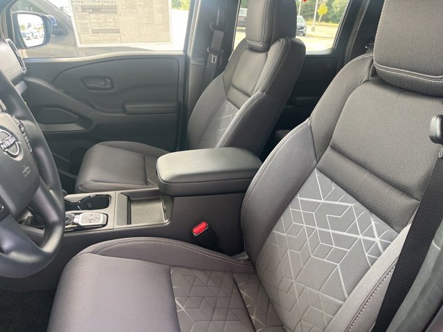 New 2026 Nissan Frontier SV w/ Tow Package image 8