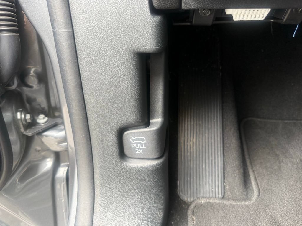 Certified 2024 Ford Explorer XLT AWD/4WD image 20