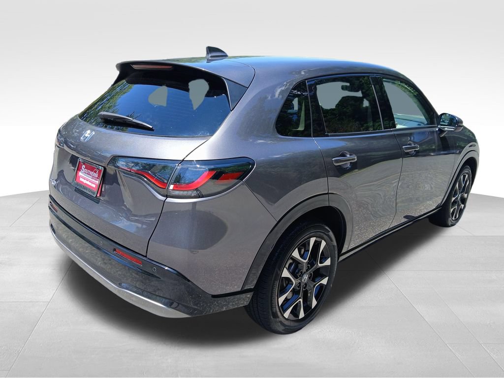 Used 2026 Honda HR-V EX-L image 11