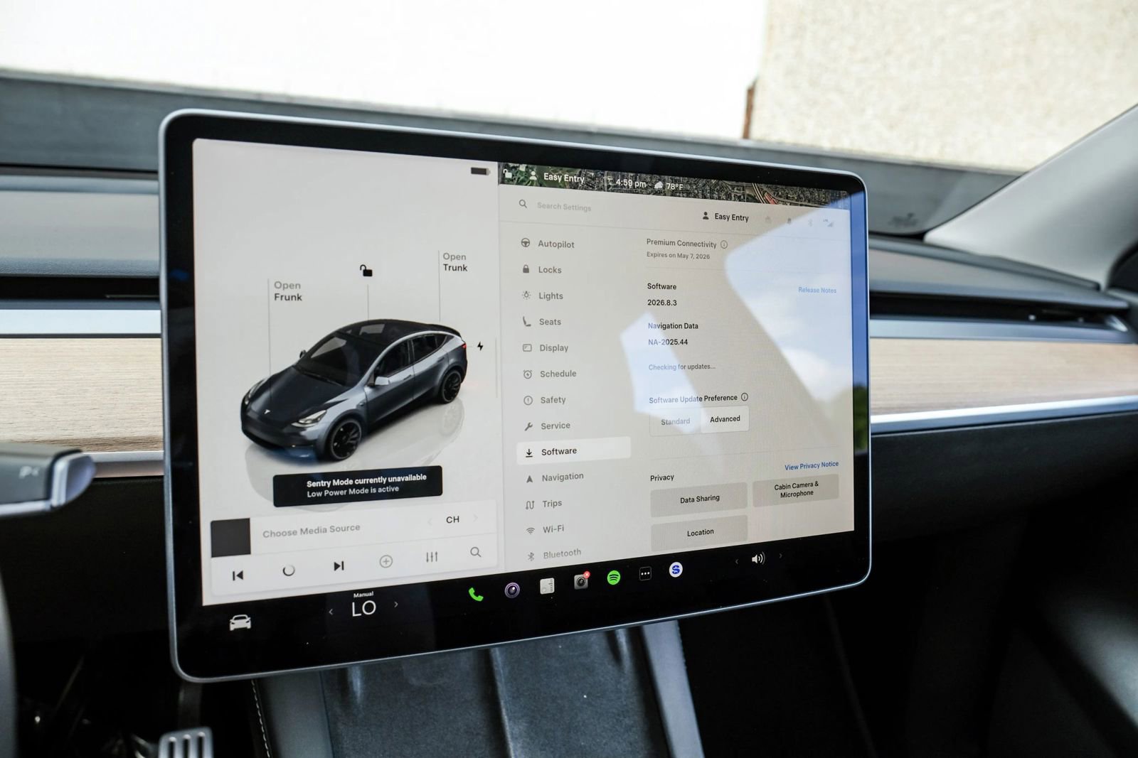 Used 2022 Tesla Model Y Performance AWD/4WD image 28