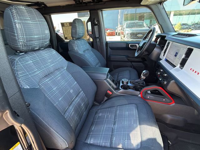 Certified 2025 Ford Bronco Heritage Edition image 11