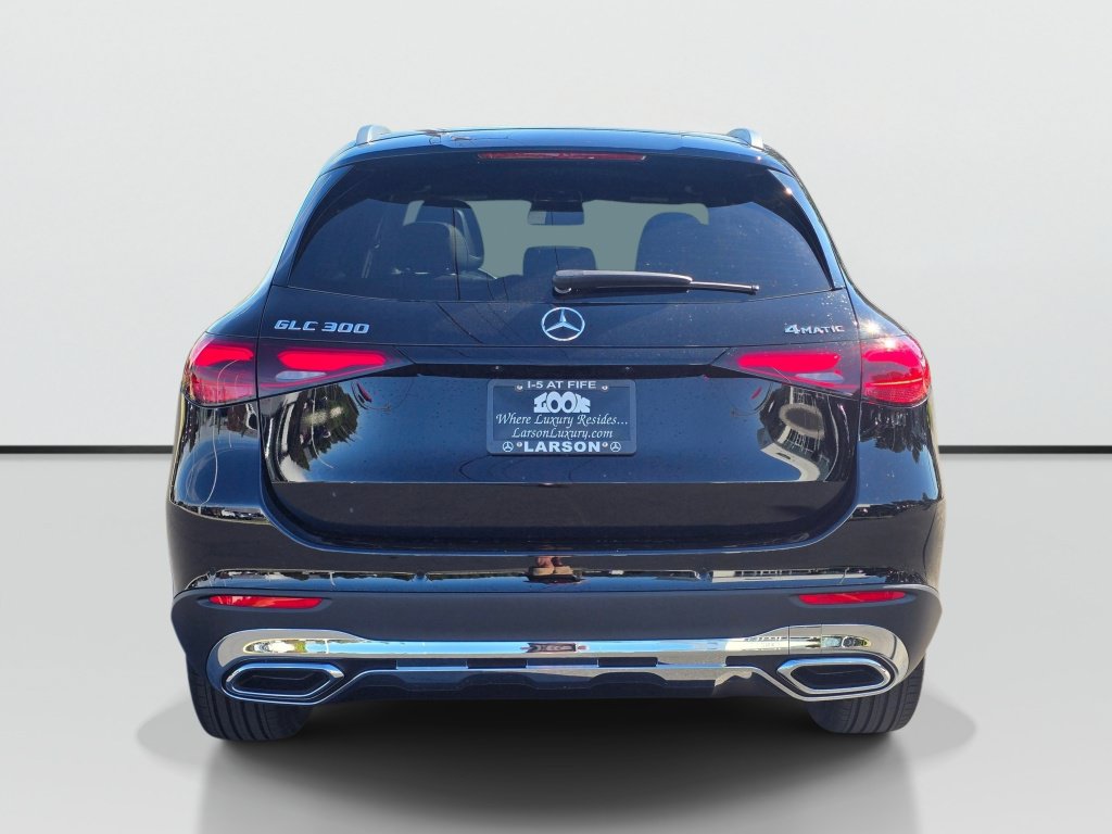 New 2027 Mercedes-Benz GLC 300 4MATIC image 4