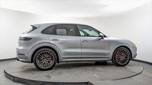 Used 2021 Porsche Cayenne GTS w/ Premium Package Plus image 4