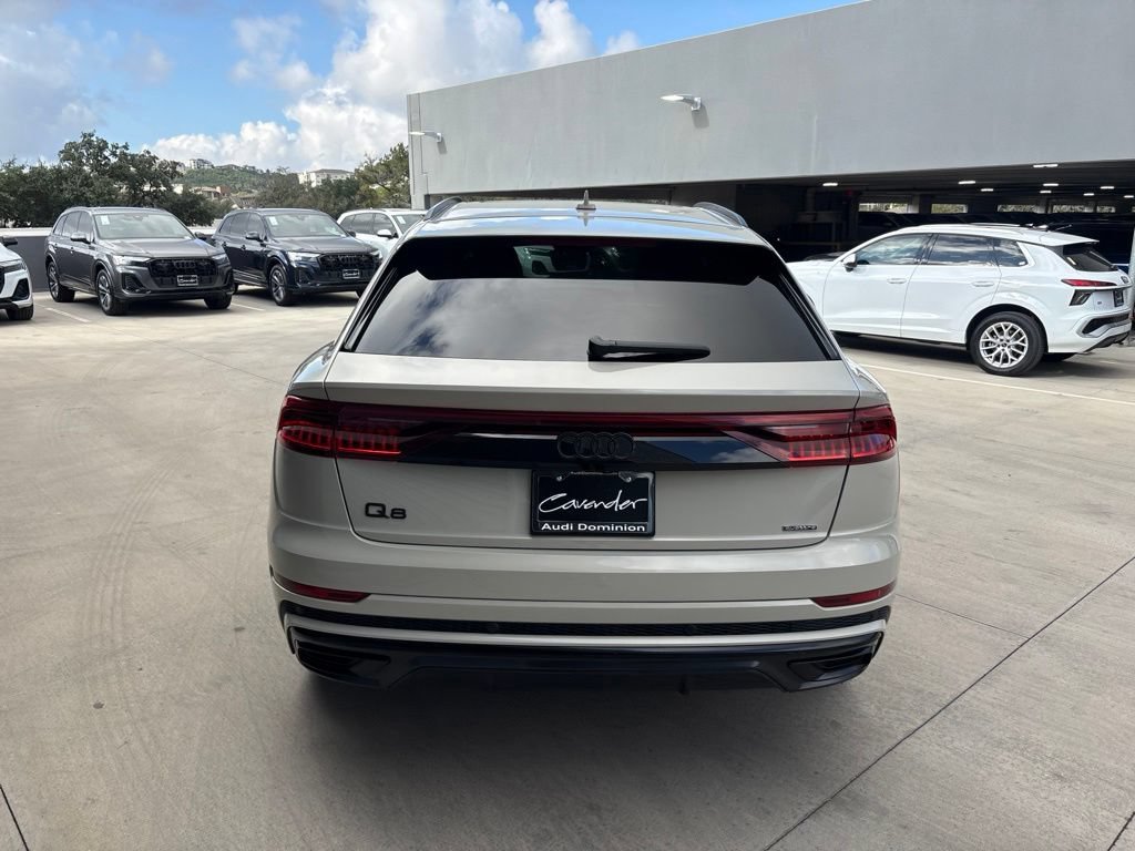 Used 2022 Audi Q8 Premium Plus w/ Premium Plus Package AWD/4WD image 7