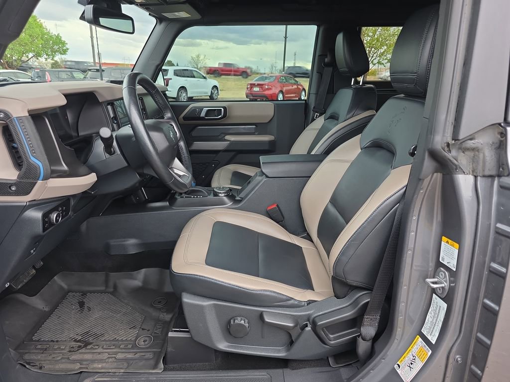 Used 2023 Ford Bronco Wildtrak image 9