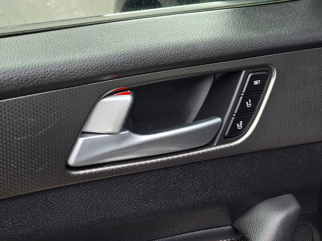 Used 2015 Hyundai Sonata Limited 2.0T image 27