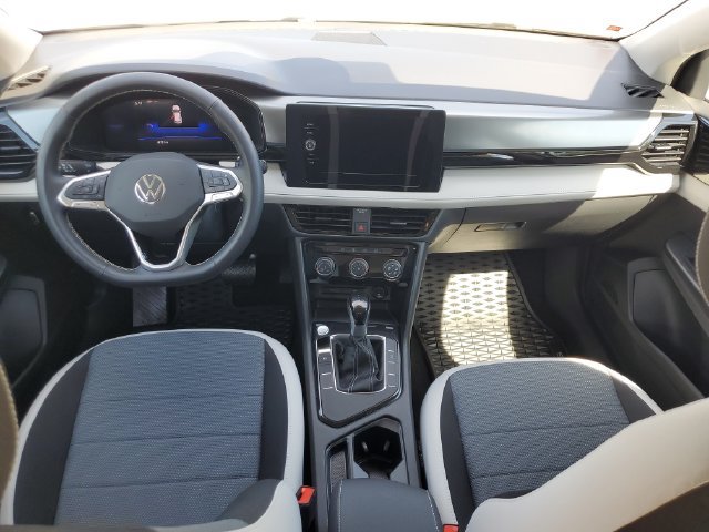 Certified 2025 Volkswagen Taos S FWD image 20