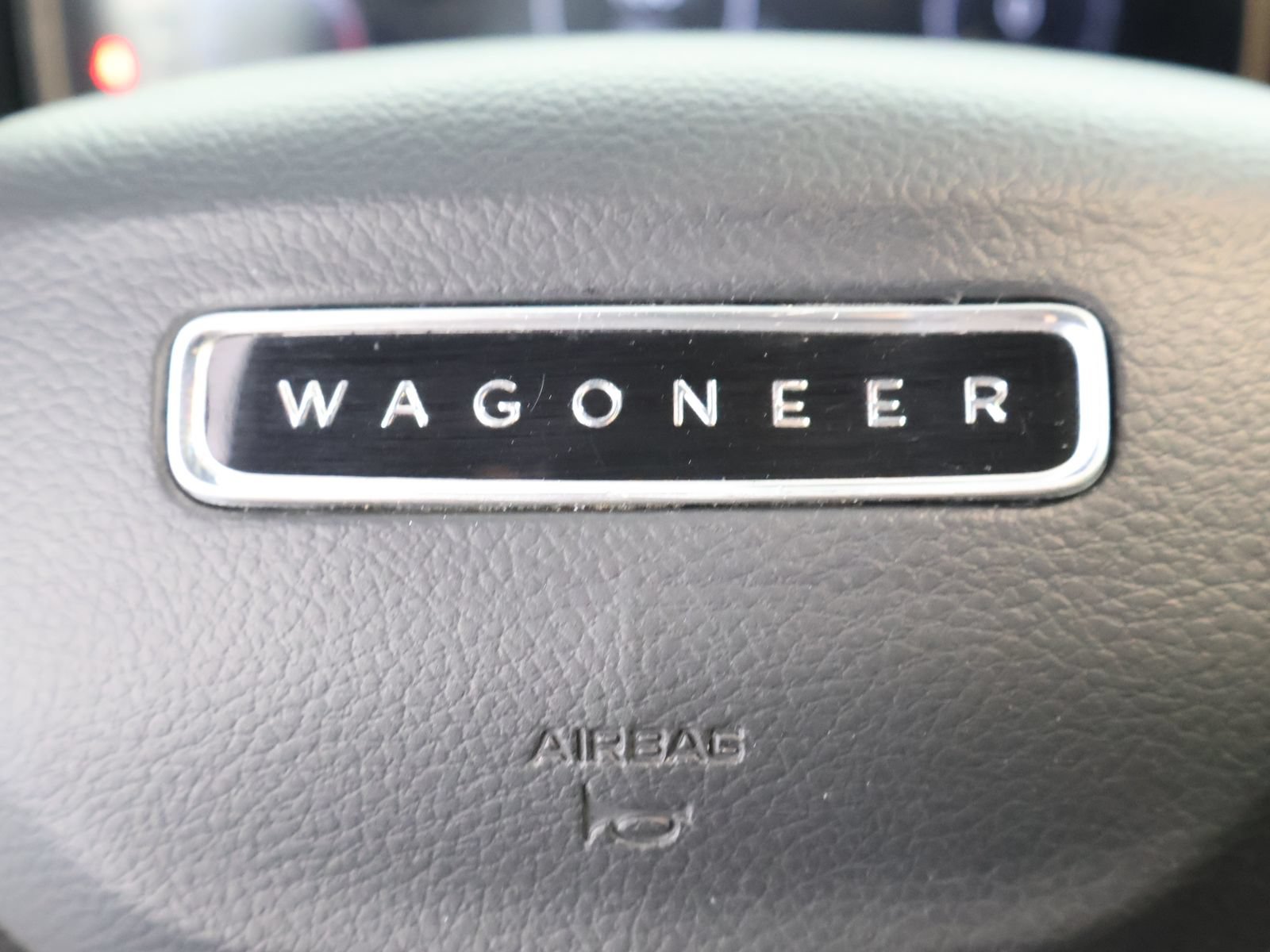 Used 2023 Jeep Wagoneer L Series II AWD/4WD image 29