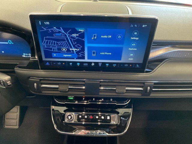 New 2025 Lincoln Corsair Grand Touring w/ Equipment Group 302A AWD/4WD image 23
